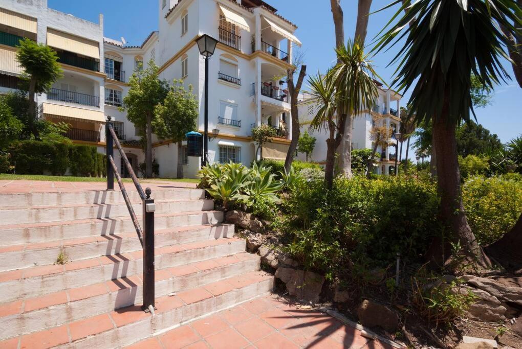 Apartamento Con Piscina Cerca Del Golf En Atalaya - Atalaya Del Golf 31 Estepona Dış mekan fotoğraf